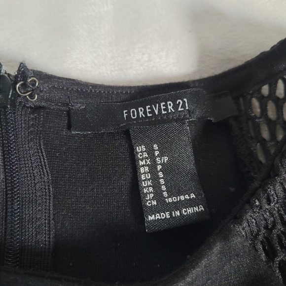 🔵 3/$30 FOREVER 21 Black l Dress - Picture 9 of 11